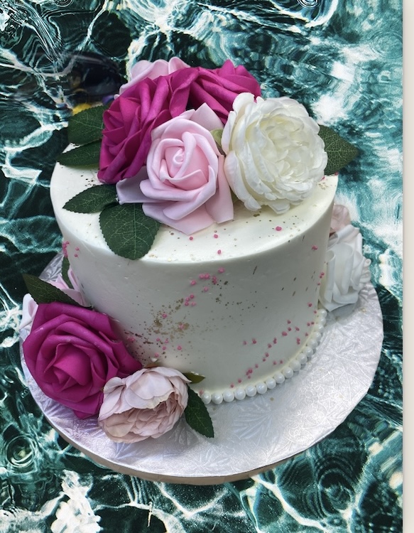 PINK, WHITE AND ROSE FLORAL CAKE