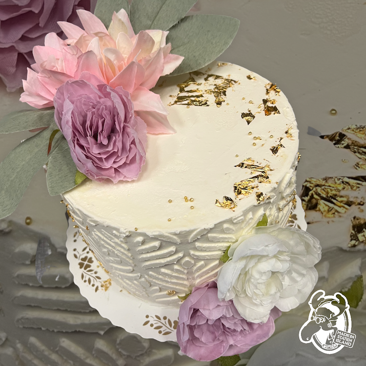 FLORAL PEONY AND LILY CAKE