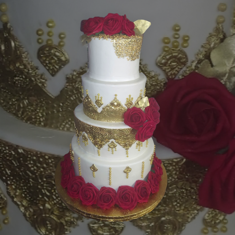 4-TIER ROSE AND GOLD CAKE