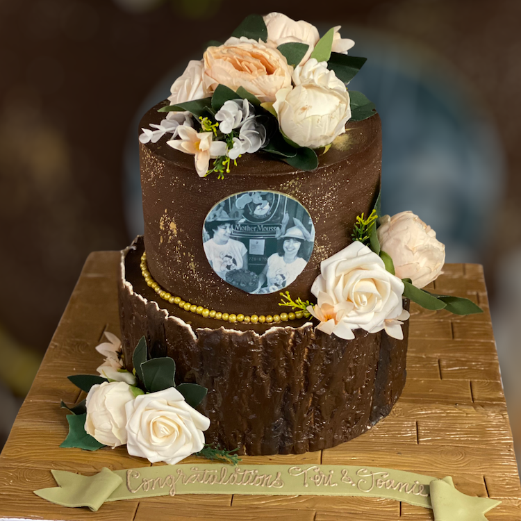 FLORAL CHOCOLATE CAKE